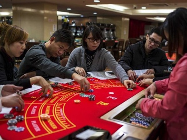 Macau hết thời, kinh doanh sòng bạc có chạy về Việt Nam?