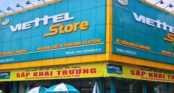 Mang danh người khổng lồ Viettel, nhưng Viettel Store đang chìm vào lãng  quên