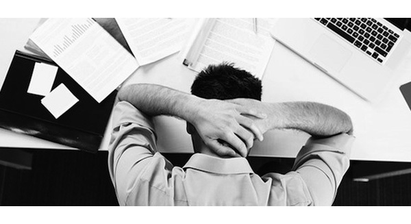 Tôi chán, muốn bỏ việc lắm rồi nhưng tôi lại sợ...