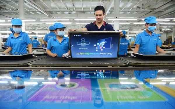 Ông chủ hãng tivi Việt ‘làm mưa làm gió’ thị trường nông thôn chi 250 tỷ thâu tóm startup sản xuất tivi cận cao cấp