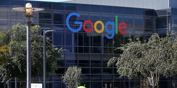 Làm cách nào để trở thành nhân viên của Facebook và Google