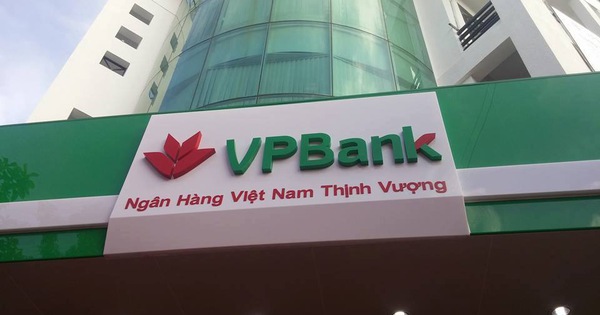 Dựa v&#224;o đ&#226;u VPBank quyết ni&#234;m yết cổ phiếu l&#234;n đến 39.000 đồng, cao hơn cả Vietcombank?