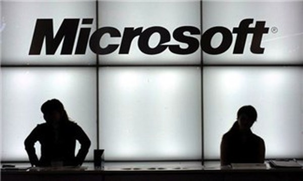 Hàng nghìn nhân viên Microsoft sắp phải "ra đường"
