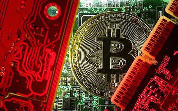 Gi&#225; bitcoin giảm c&#242;n 14.000 USD c&#225; mập đang xả h&#224;ng hay bong b&#243;ng bitcoin đến l&#250;c vỡ?