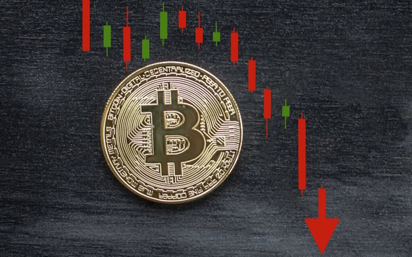 Bitcoin lại bị b&#225;n th&#225;o, sắp &#39;thủng&#39; đ&#225;y 10.000 USD?