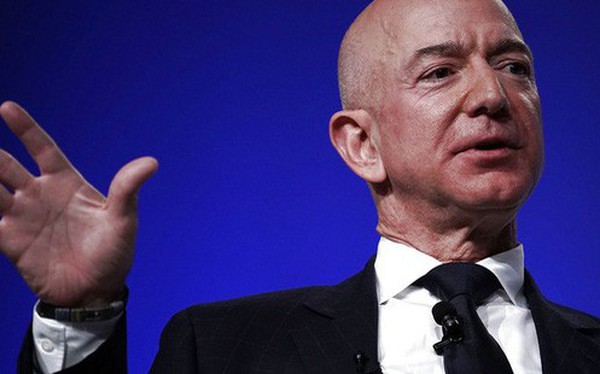 "Nghệ thuật lắng nghe chỉ trích" giúp Jeff Bezos kiềm chế cảm xúc và gặt hái thành công: Người trẻ cần biết, người trưởng thành nên học hỏi