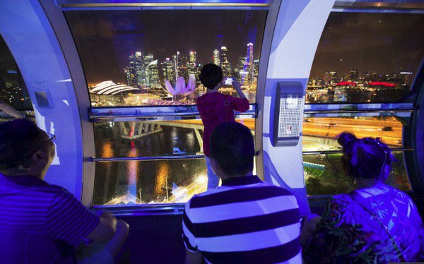 Quỹ đầu tư mạo hiểm Golden Gates của Singapore vừa huy động được 100 triệu USD 1 Golden Gates tiếp tục thành lập quỹ 100 triệu USD chuyên đầu tư vào các startup Đông Nam Á trong đó có Việt Nam