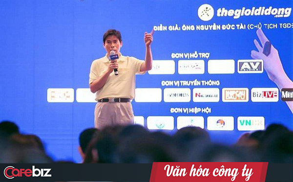 Từ chiếc áo vàng 'thần thánh' mặc suốt 6-7 năm của Chủ tịch Nguyễn Đức Tài đến thông điệp chiến lược tập trung của Thế giới di động