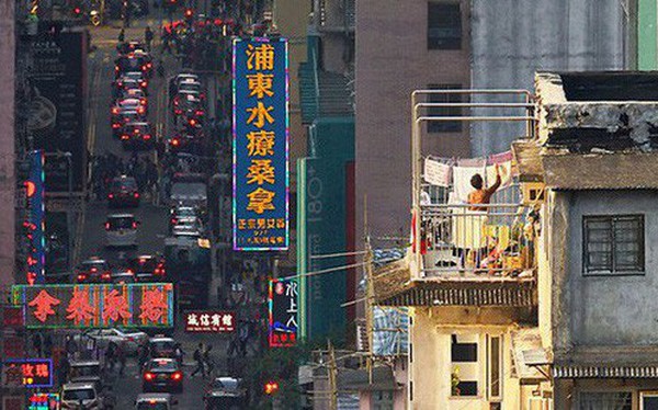 [Ảnh] Concrete stories: Cuộc sống muôn màu trên những tầng thượng của Hồng Kông