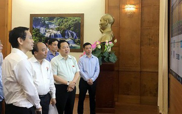 Thủ tướng thị sát hệ thống ‘đo sức khỏe’ doanh nghiệp của Ủy ban Quản lý vốn Nhà nước