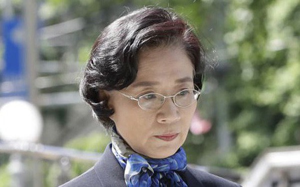 Vợ của Chủ tịch Korean Air đối mặt với h&#224;ng loạt c&#225;o buộc