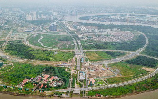 Nhà đầu tư lướt sóng chạy khỏi đặc khu, nhà đất Sài Gòn “nuôi hi vọng”
