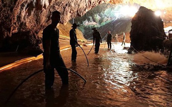 Bí mật đáng sợ trong chiến dịch giải cứu ở hang Tham Luang