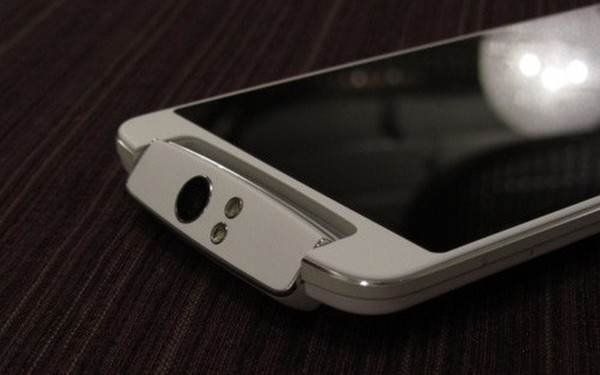 10 chiếc Äiá»n thoại Android kỳ quặc nhất má»i thá»i Äại