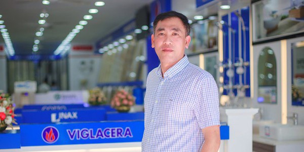 CEO Háº£i Linh: NÃ¢ng cao cháº¥t lÆ°á»£ng dá»ch vá»¥, thu hÃºt khÃ¡ch hÃ ng tá»nh thÃ nh