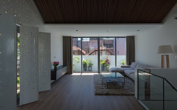 Báo Mỹ ấn tương với màn "lột xác" kỳ diệu của ngôi nhà nhỏ trong phố cổ Hà Nội