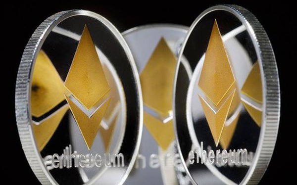 Altcoin bùng nổ - Dấu hiệu của bong bóng hay thị trường tiền số đã trưởng thành?