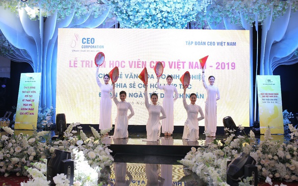 Cộng đồng CEO Việt Nam tổ chức Lễ kỷ niệm ngày Doanh nhân Việt Nam