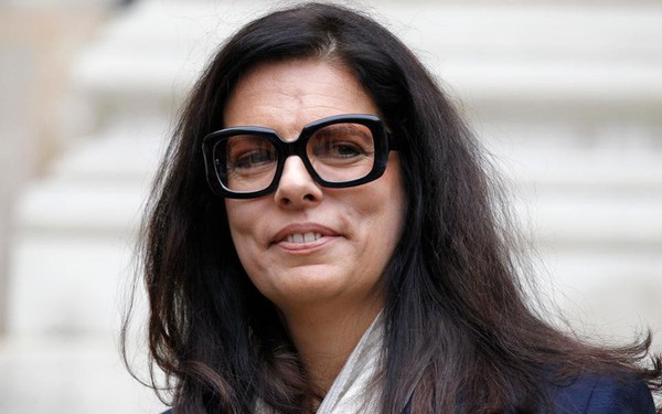 Sinh ra đã ngậm thìa vàng, đây là chân dung người phụ nữ giàu nhất hành tinh!