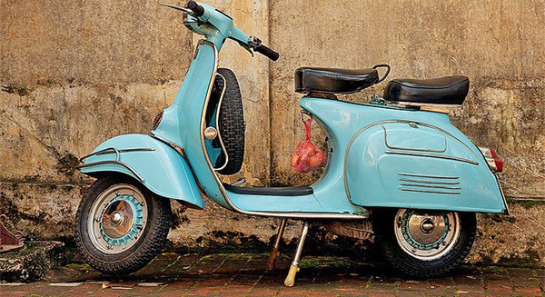 Vespa - Từ &quot;phương tiện d&#227; chiến&quot; sau chiến tranh th&#224;nh &quot;tuy&#234;n ng&#244;n thời trang&quot; của cả thế giới