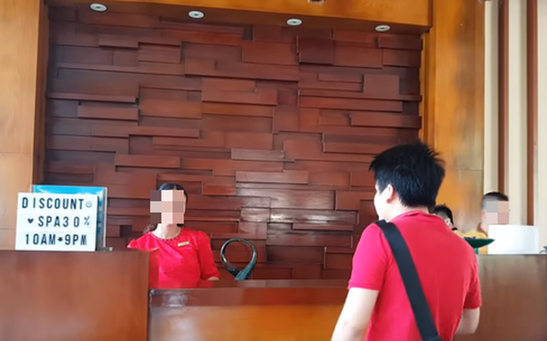 Aroma Resort bị đổi t&#234;n th&#224;nh &#39;Aroma Resort Lừa Đảo kh&#225;ch 2 tr&#39; v&#224; nhận hơn 3.000 đ&#225;nh gi&#225; 1 sao tr&#234;n Google sau video của Khoa Pug