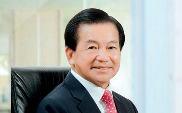 Tuổi thơ đi bán kem dạo, đi xin việc bị loại vì dốt tiếng Anh, cậu bé năm nào trở thành trùm dầu cọ rồi mua lại chính công ty từng từ chối mình