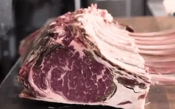 Miếng thịt để tận 15 năm vẫn được bán với giá 73 triệu: Nghe thấy kỳ cục nhưng sự thật về giá trị của nó mới bất ngờ