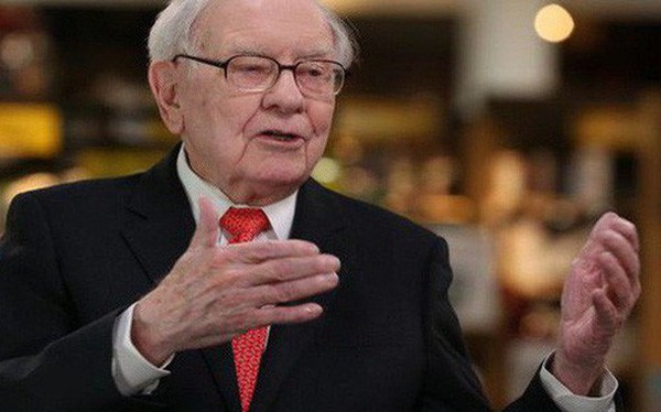 Dùng “đồng hồ đo thời gian luộc trứng” trong một bữa tối quan trọng, Buffett chỉ ra bài học lãnh đạo theo cách kỳ quặc và tuyệt vời nhất