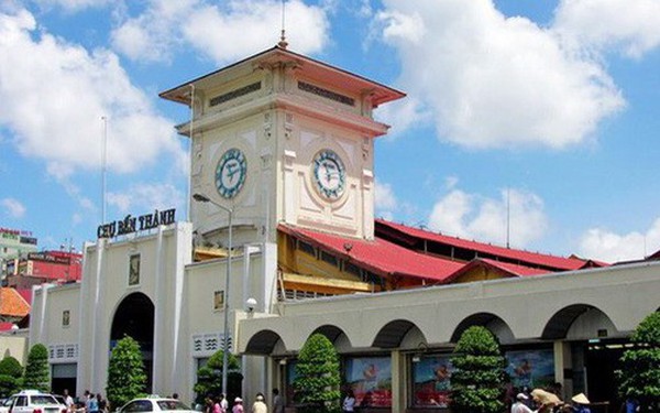 Thấy gì khi "đầu tàu" TP. Hồ Chí Minh thu ngân sách top đầu cả nước nhưng mức chi vẫn còn hạn chế?