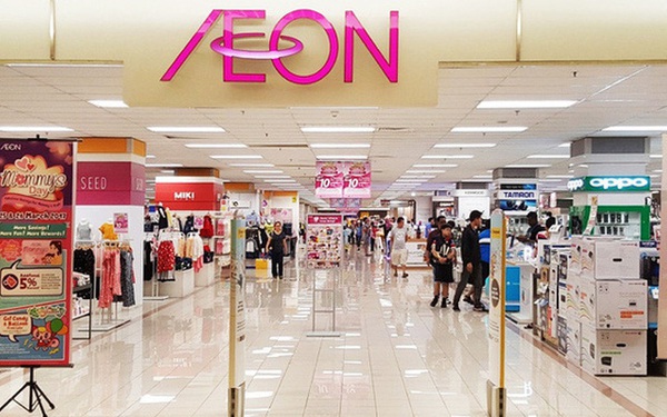 Trong bão dịch Covid-19, mảng thương mại điện tử của các siêu thị vốn ì ạch nay bỗng “bứt tốc”: Lượng giao dịch của Aeon Mall tăng 3 lần, Co.op Mart tăng 10 lần