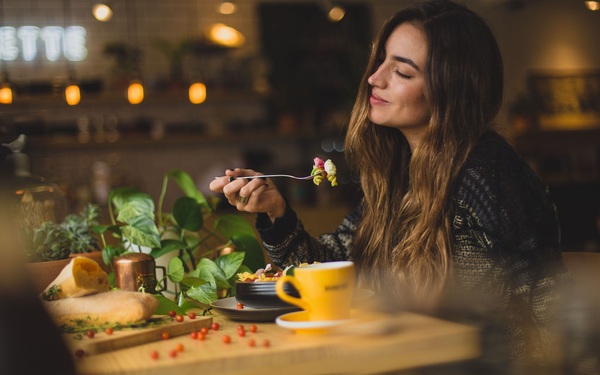 Triết lý sống vô vi: Làm mà như không làm, thuận theo tự nhiên và không trông chờ vào kết quả