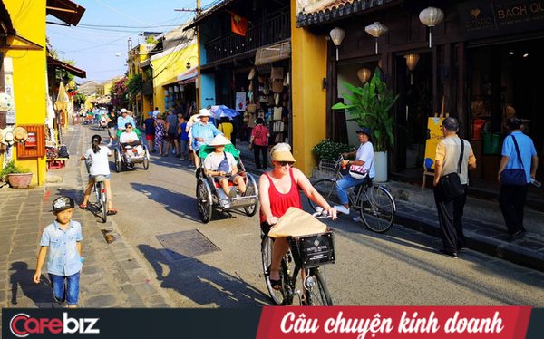 Khách lưu trú tại các khách sạn giảm 60%, ngành du lịch Việt Nam thiệt hại khoảng 7 tỷ USD vì dịch Covid-19, làm gì để kéo khách trở lại?