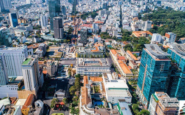Điểm mặt những tuyến phố tại Việt Nam có giá nhà đất đắt ngang New York, Paris