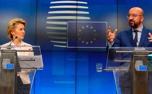 Covid-19 bùng phát, EU đồng ý đóng cửa biên giới 30 ngày