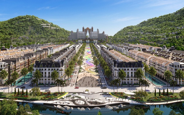 Maximize profits with Bizhouse Canal District 2 – 4 facades