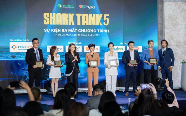 Ancient Cen Land with entrepreneurial spirit at Shark Tank Vietnam season 5