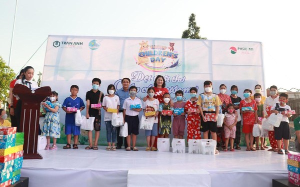Phuc An Asuka welcomes nearly 2,000 children and parents on International Children’s Day