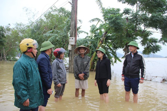 Nước sông Lam dâng cao, Nghệ An ngập lụt trên diện rộng - Ảnh 5.