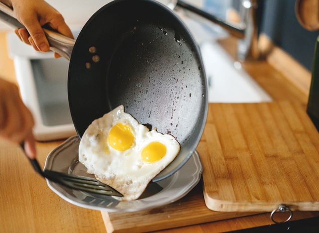  Điều gì sẽ xảy ra nếu bạn ăn trứng mỗi ngày: Câu trả lời của chuyên gia dinh dưỡng - Ảnh 6.