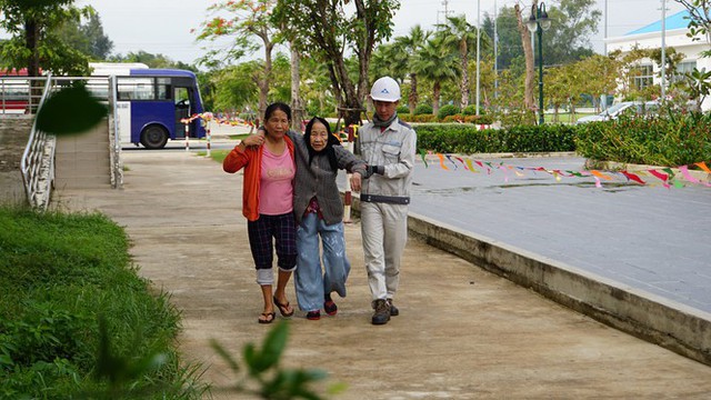 Bên trong nơi trú ẩn tránh bão có sức chứa 4.000 người ở Quảng Ngãi - Ảnh 6.