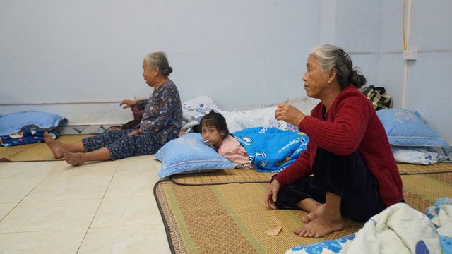 Bên trong nơi trú ẩn tránh bão có sức chứa 4.000 người ở Quảng Ngãi - Ảnh 9.