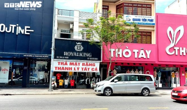  Dân kinh doanh ở Đà Nẵng đồng loạt trả mặt bằng, lay lắt chờ Tết  - Ảnh 1.