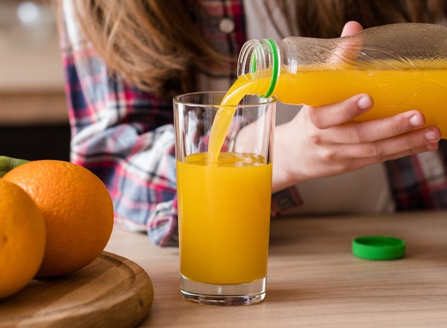 Lịch sử nước cam ép: Từ loại đồ uống chẳng ai thèm đến biểu tượng dinh dưỡng tại Mỹ, rồi lại bị người tiêu dùng quay lưng - Ảnh 3.