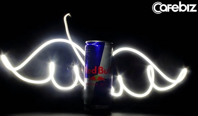 Uống Red Bull nhưng không ‘mọc cánh’ như quảng cáo, người đàn ông đệ đơn kiện, nhận 13 triệu USD bồi thường - Ảnh 1.