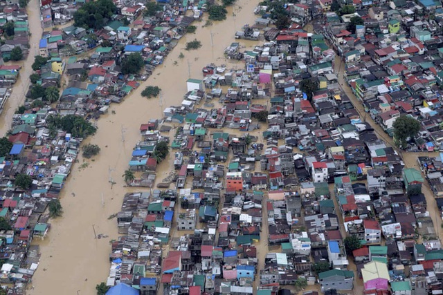  Cuồng phong Vamco - Cơn bão số 13 đang vào Biển Đông vừa khiến Philippines khốn đốn thế nào? - Ảnh 5.