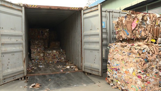 Hơn 1.500 container phế liệu nằm ăn vạ ở cảng Cát Lái nhiều năm - Ảnh 2.