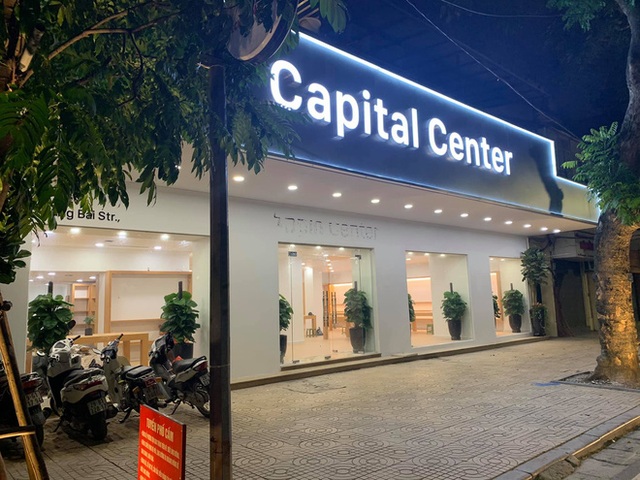 Apple Store nhái tại Hà Nội bị đổi tên thành Capital Center, logo táo khuyết bị gỡ - Ảnh 3.