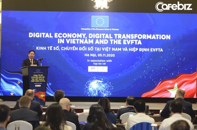 Chủ tịch FPT Trương Gia Bình: Truyền thống yêu Toán là lợi thế phát triển AI của Việt Nam, sẽ mở trường đại học về AI vào năm sau - Ảnh 1.