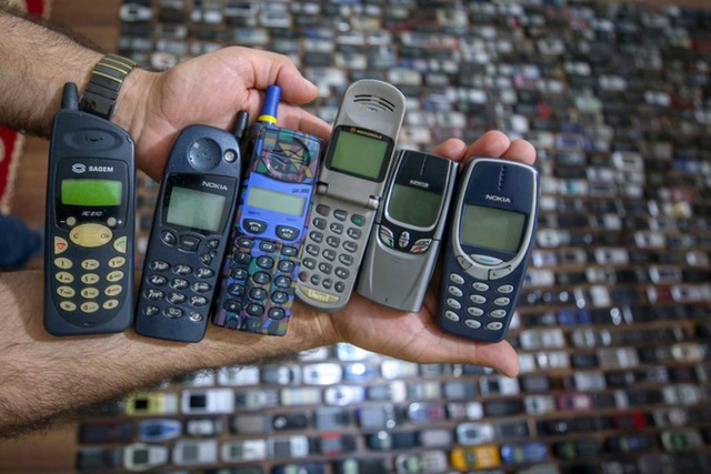 Choáng ngợp với bộ sưu tập điện thoại di động trong 20 năm của người đàn ông Thổ Nhĩ Kỳ - Ảnh 10.
