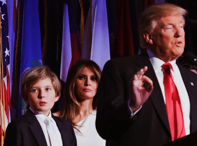 Từ cậu bé đầu tiên chuyển đến sống ở Nhà Trắng, trong 4 năm nhiệm kỳ của bố, Barron Trump đã thu hút sự chú ý của thế giới như thế nào? - Ảnh 3.